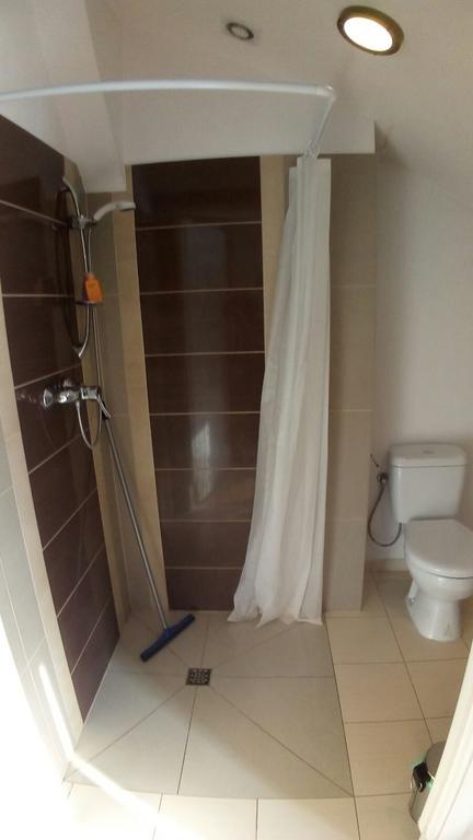 Dworek Poznan Bed & Breakfast Bagian luar foto